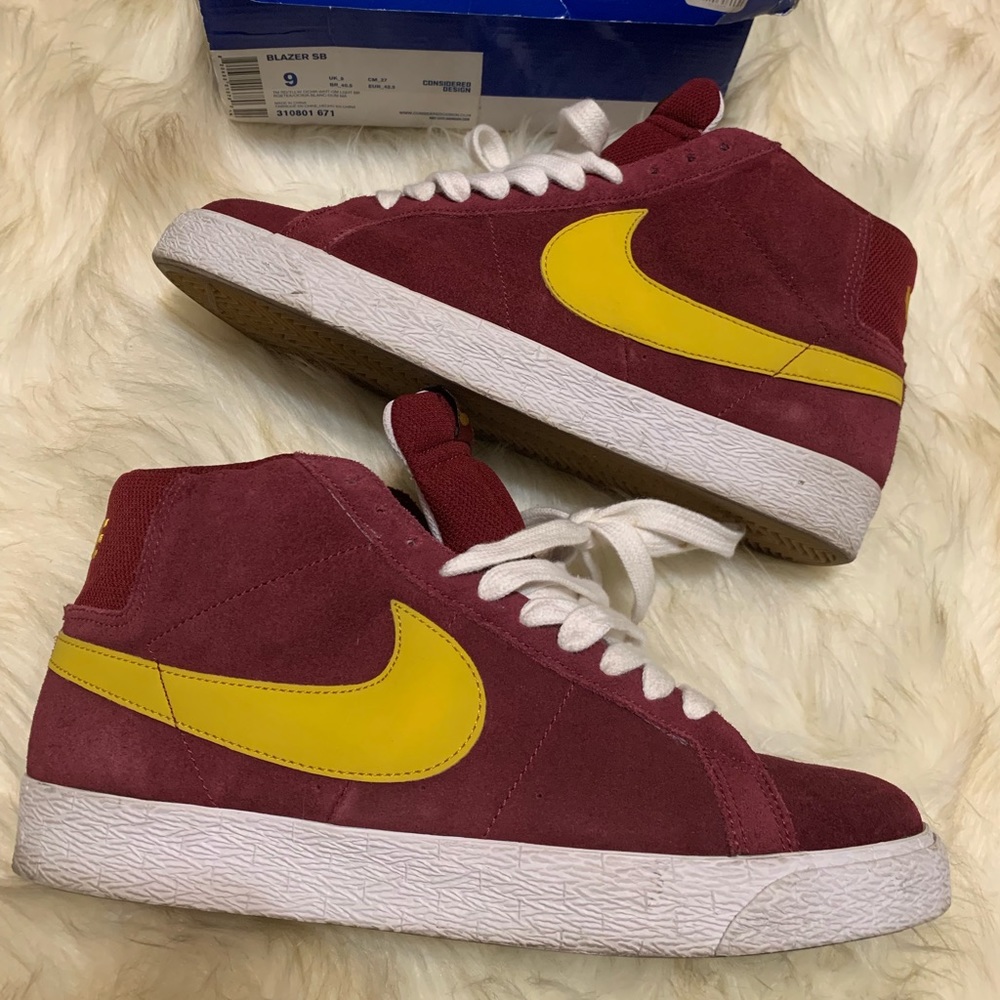 Nike Blazer SB “USC” sz 9